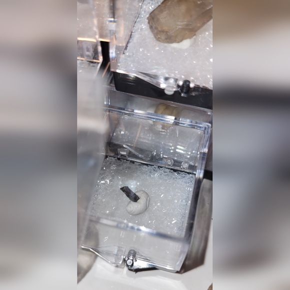 RARE All United States Found Crystals and Mineral Specimens Raw (Rare Ones Also) - Picture 11 of 14